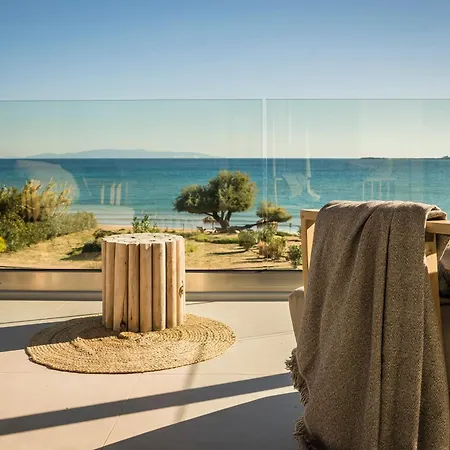 Grand Blue Residences ليكسوري