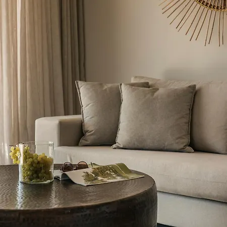 Grand Blue Residences Apartment *